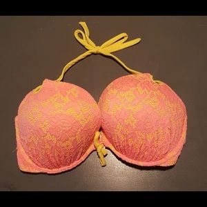 36DD Victoria Secret push-up.